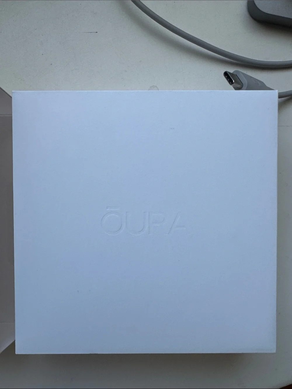Oura Ring 4 with Charger